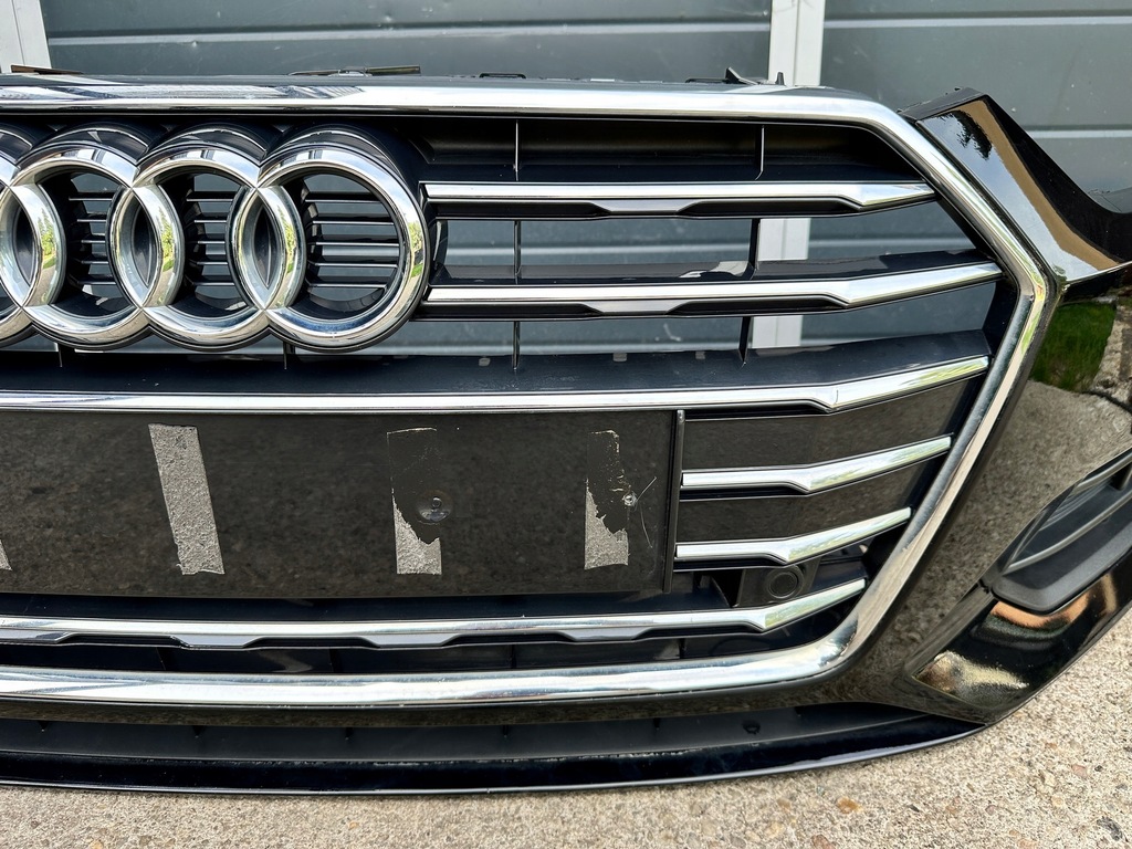 AUDI A5 F5 8W FRONTSTOßSTANGE KOMPLETT GRILL PDC LY9B Product image