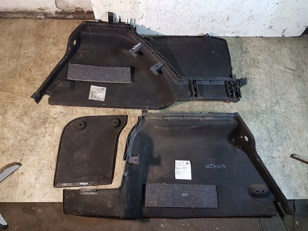 HINTERE KOFFERRAUMPOLSTERUNG FÜR OCTAVIA UND LIFT COMBI Product image