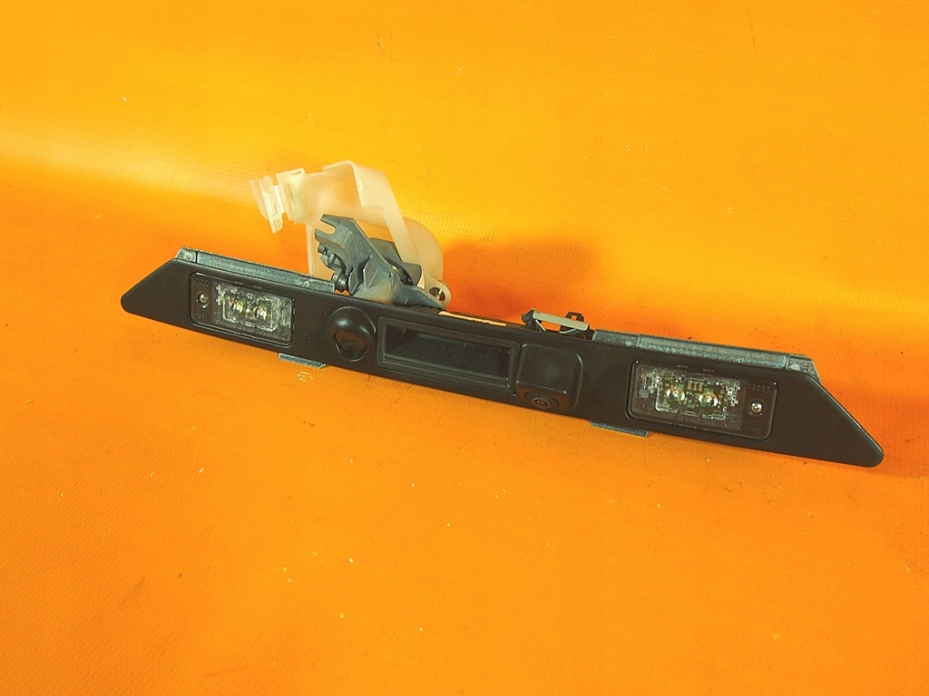 Audi A8 4H Lift RÜCKFAHRKAMERA 360 Grad Türgriff 7p6980551c Product image