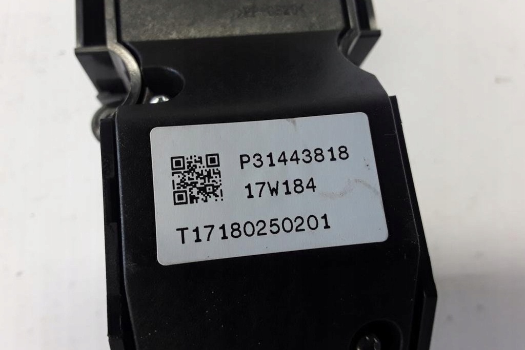 Start/Stop Volvo XC60 II (246) 31443818 2.0L Benzin 2018 Taste Product image