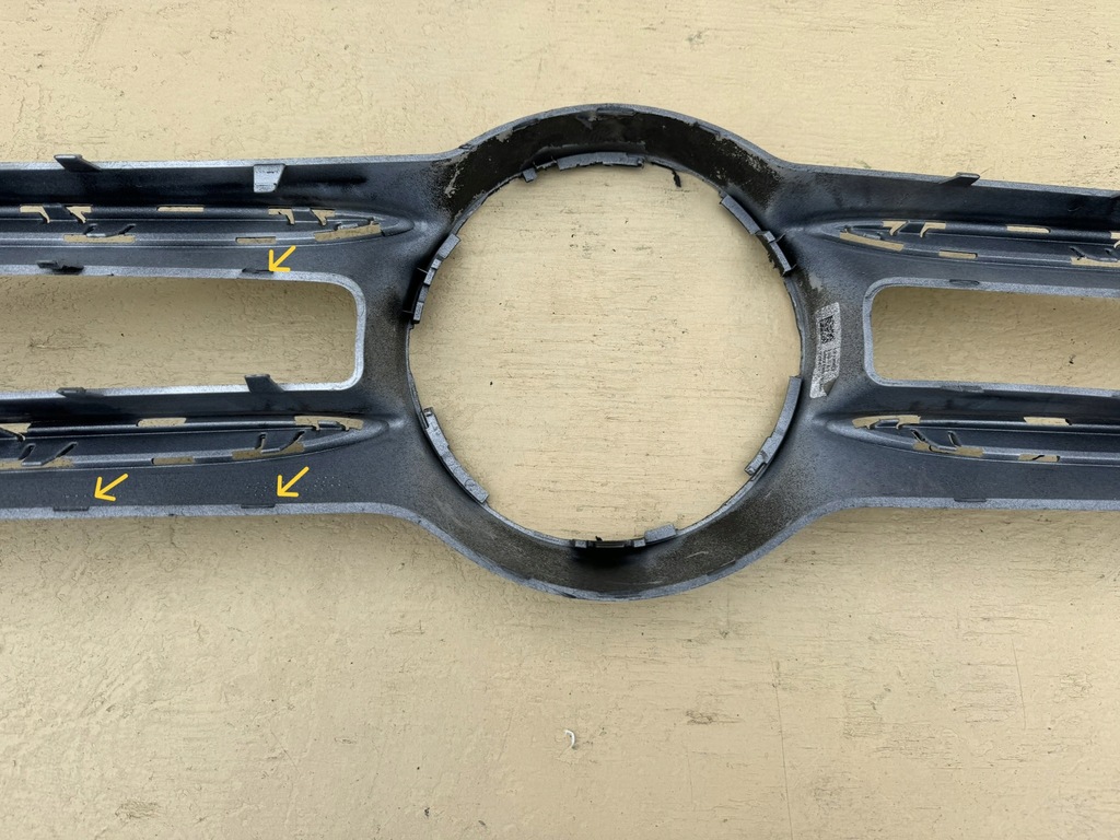 Mercedes B Klasse W246 II 11-18R Grill Stoßfänger Dummy A2468880173 Product image