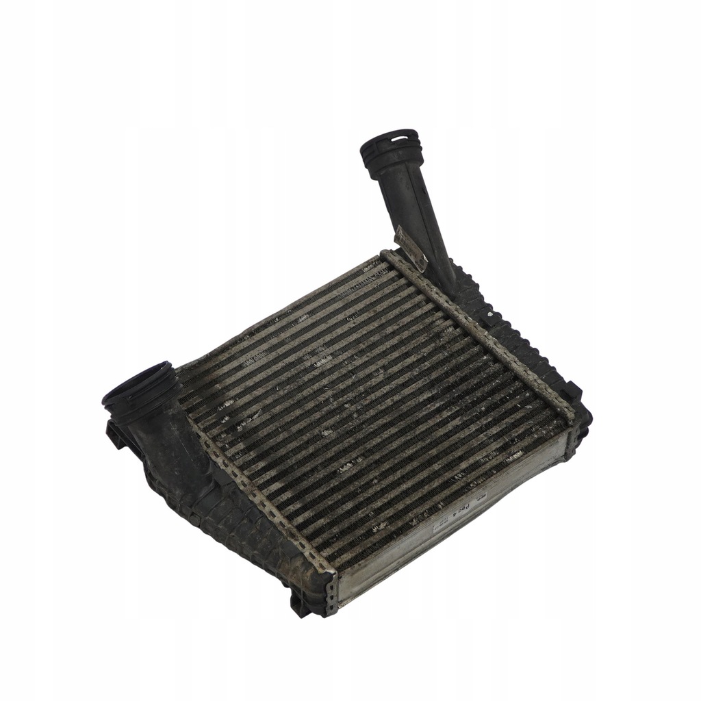Volkswagen Touareg 7L Intercooler Air Cooler Law 7p0145804c Product image