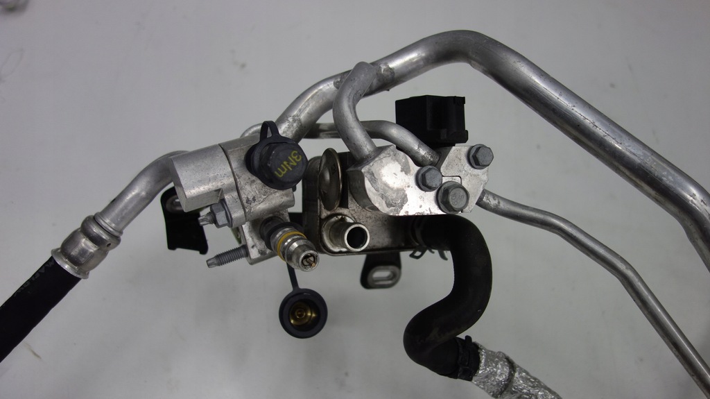 VOLVO XC90 T8 KLIMAANLAGE SCHLÄUCHE 31497261 Product image