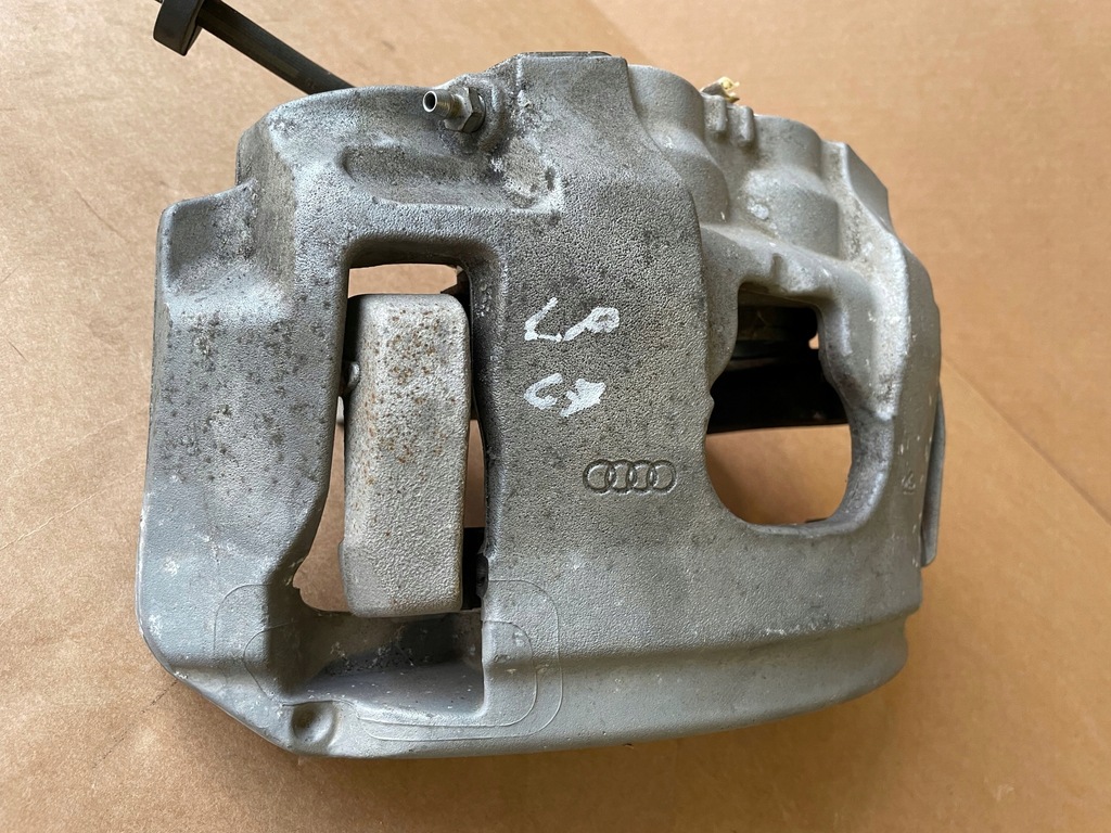 AUDI A6 C7 BREMSSATTEL LINKS VORNE 3.0tfsi 32k Product image