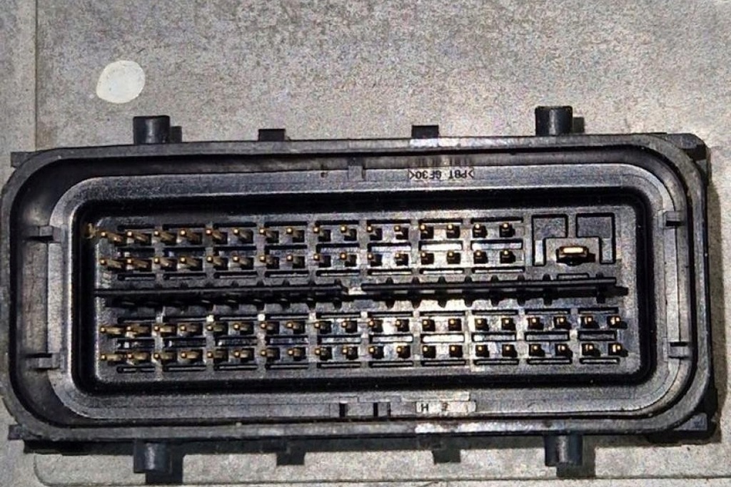 Opel Astra J 12647212 1.6L Diesel 121 kW 2011 Motor Computer Product image