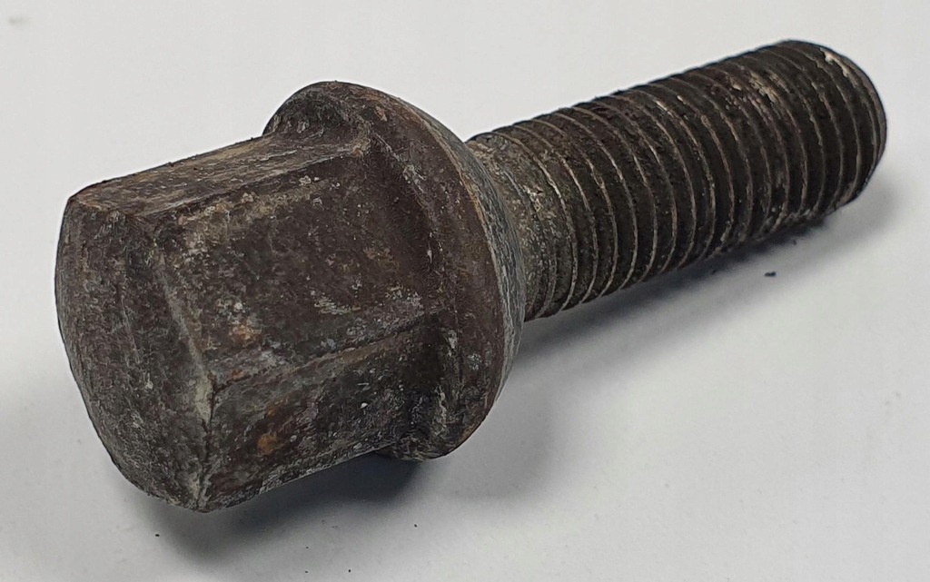 RADSCHRAUBEN, FELGENSTEHEN, MERCEDES W126, 20 ST Product image