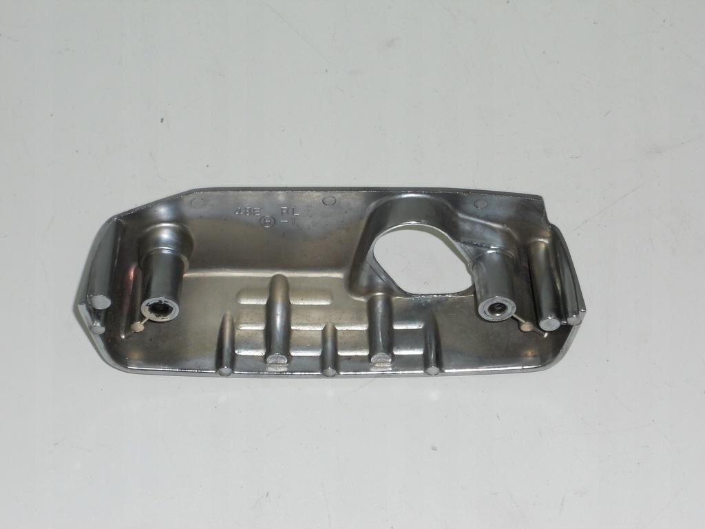 KOPFABDECKUNG FÜR SUZUKI VZ 800 MARAUDER CHROM ORIGINAL Product image