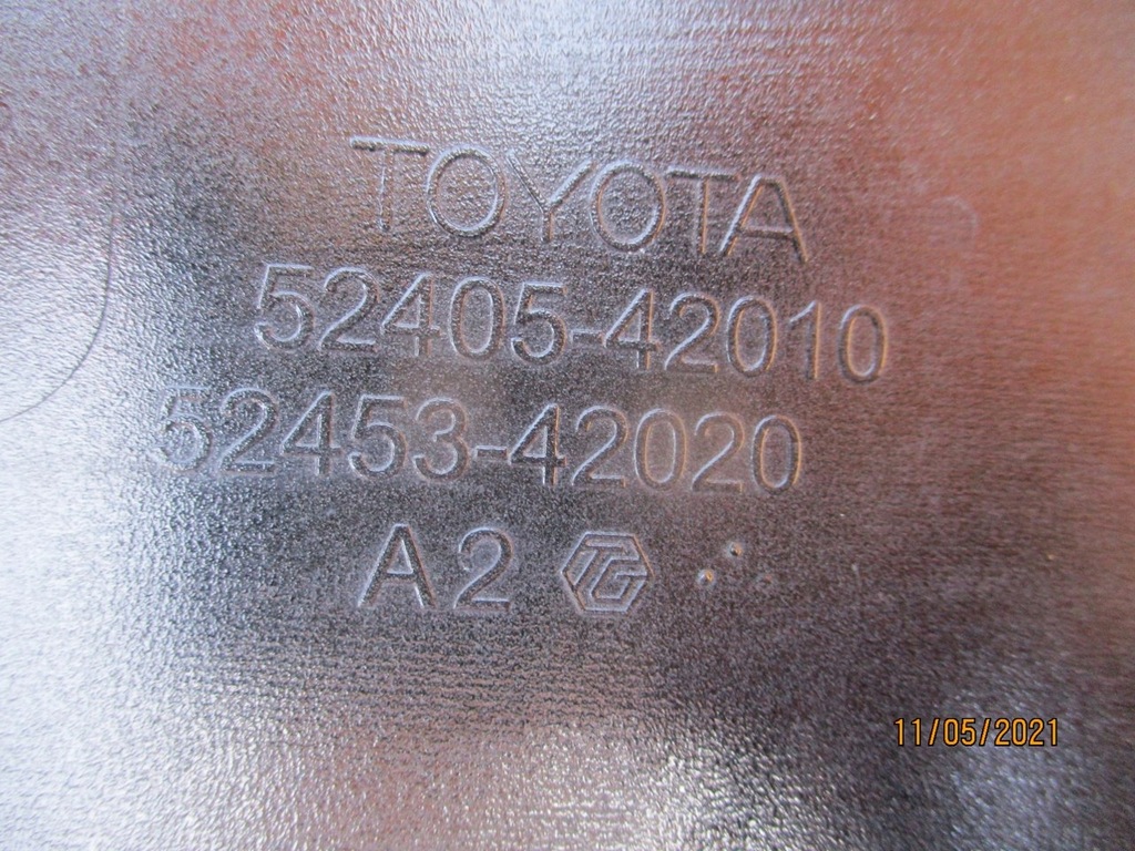 TOYOTA RAV4 LIFT SPOILER HECKSTOßSTANGE Product image