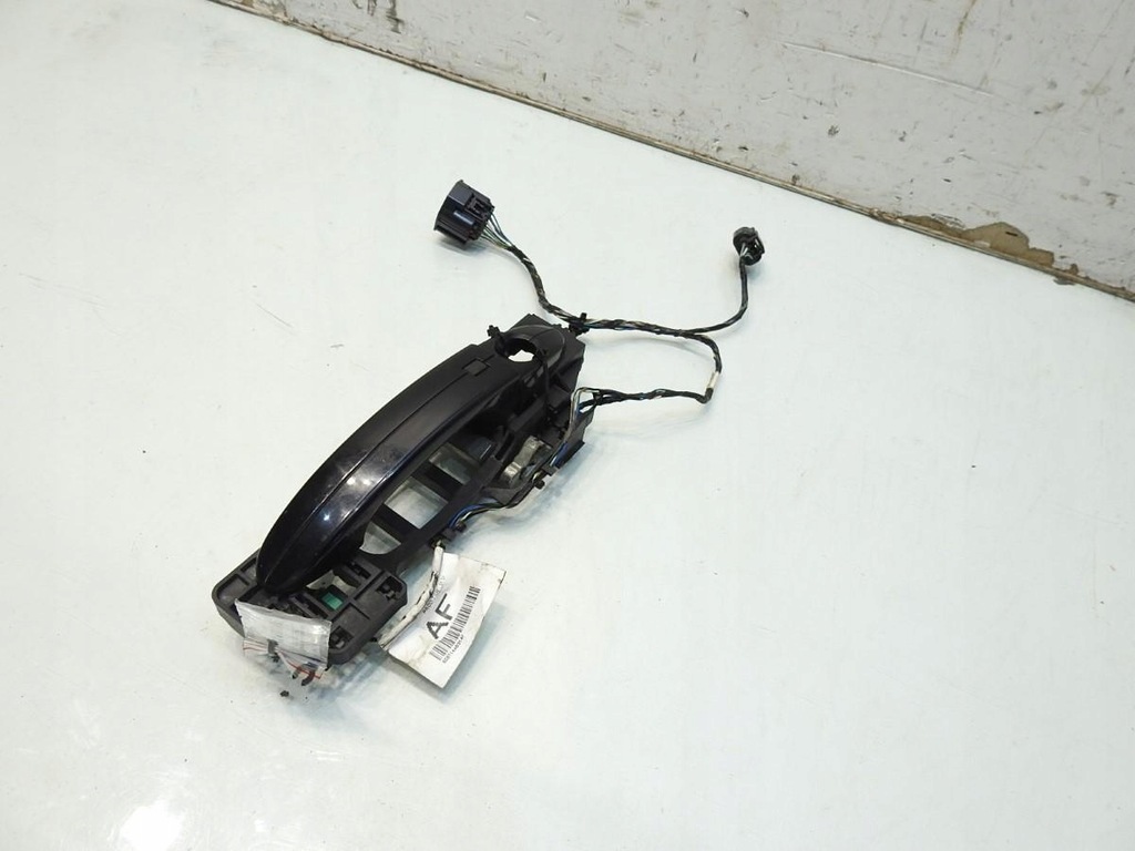 TÜRGRIFF LINKS VORNE G6 FORD MONDEO MK4 IV LIFT 6G9T-14A631-AF Product image