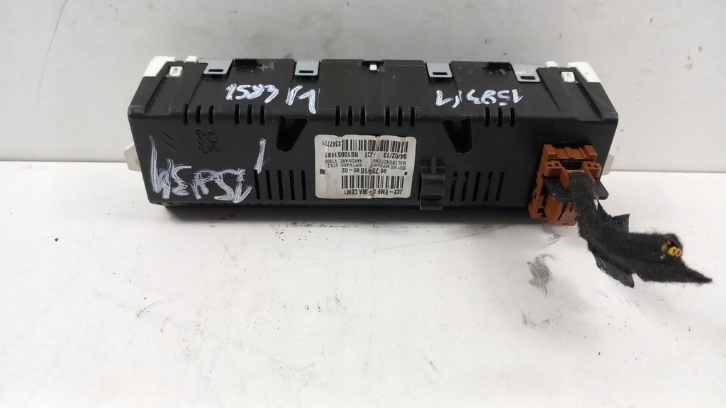 PEUGEOT 308 T7 BERLINGO PARTNER 3008 MONITOR DISPLAY 9678491880 Product image