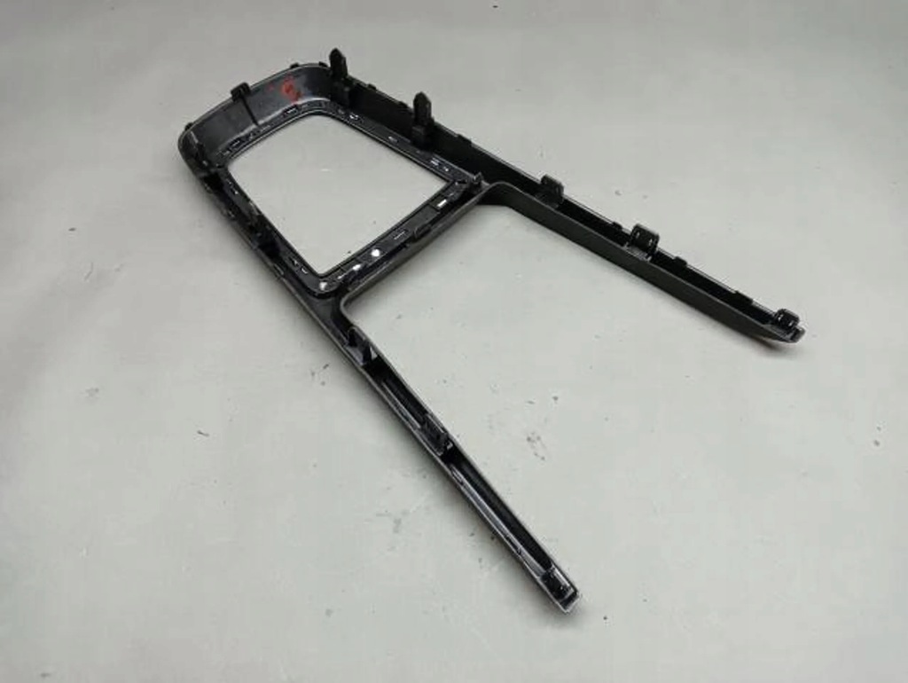 M14 RAMKA MIESZKA TUNELU SUZUKI SWIFT MK8 Product image