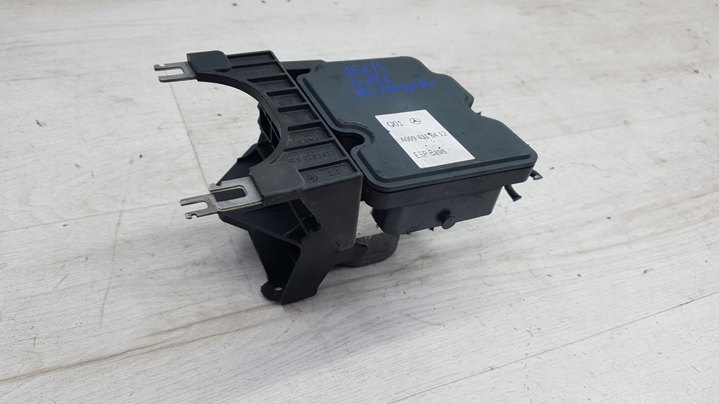 MERCEDES A-KLASSE W176 PUMPEN-ABS-STEUERUNG EU 93.000 PLN Product image