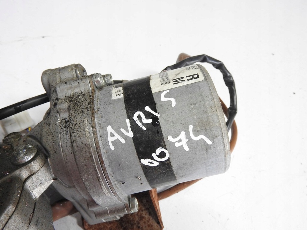 Toyota Auris I 5D 06-09 2.0 D4D Elektrische Servolenkung 45200-02261 Product image
