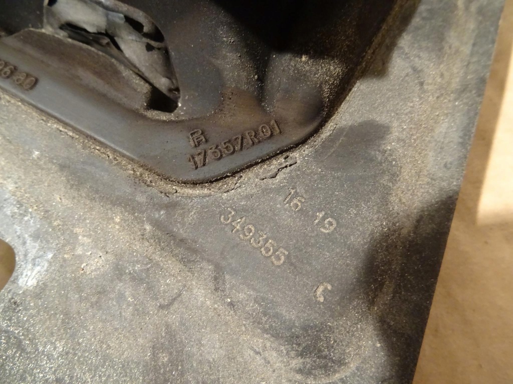 PEUGEOT 3008 II PAW GETRIEBEKISSEN Product image