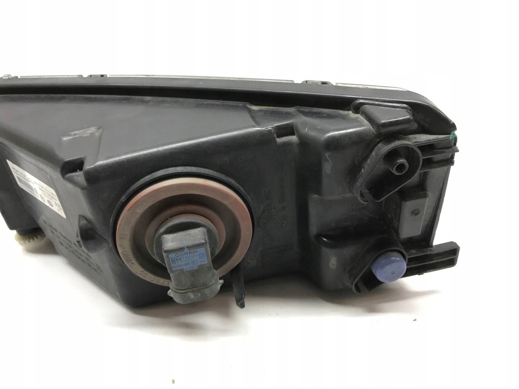 Volkswagen Amarok 2010 rechtes Nebellicht 2H6941700A Product image