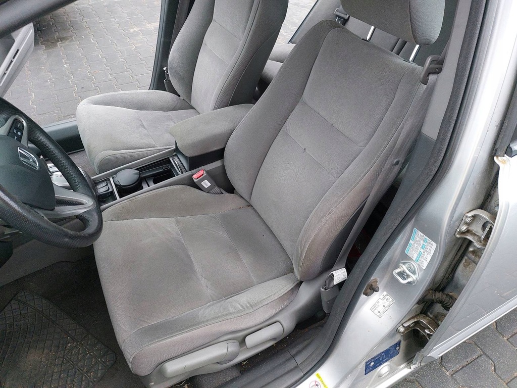 SITZSATZ LINKS RECHTS VORNE + HINTEN SITZ + SEITEN CIVIC VIII SEDAN Product image