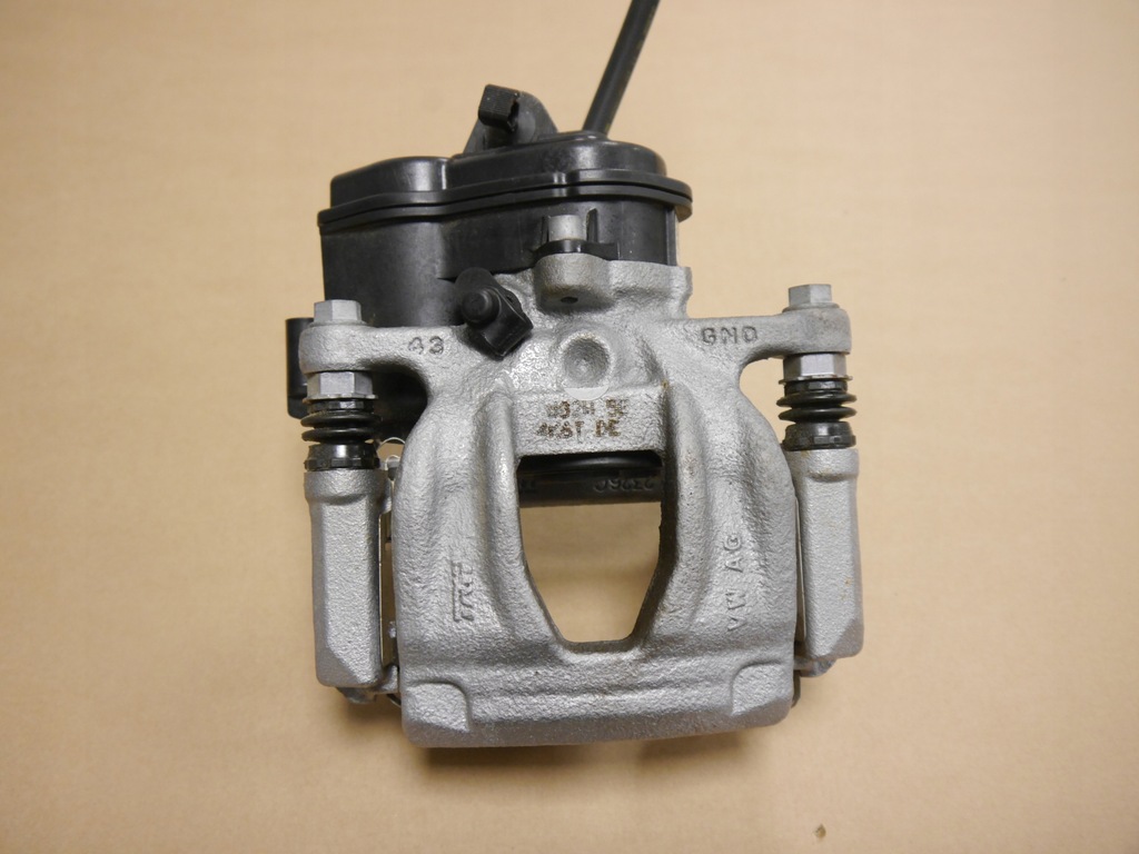 AUDI A6 A7 4K HINTERER BREMSSATTEL 4K0615406T Product image