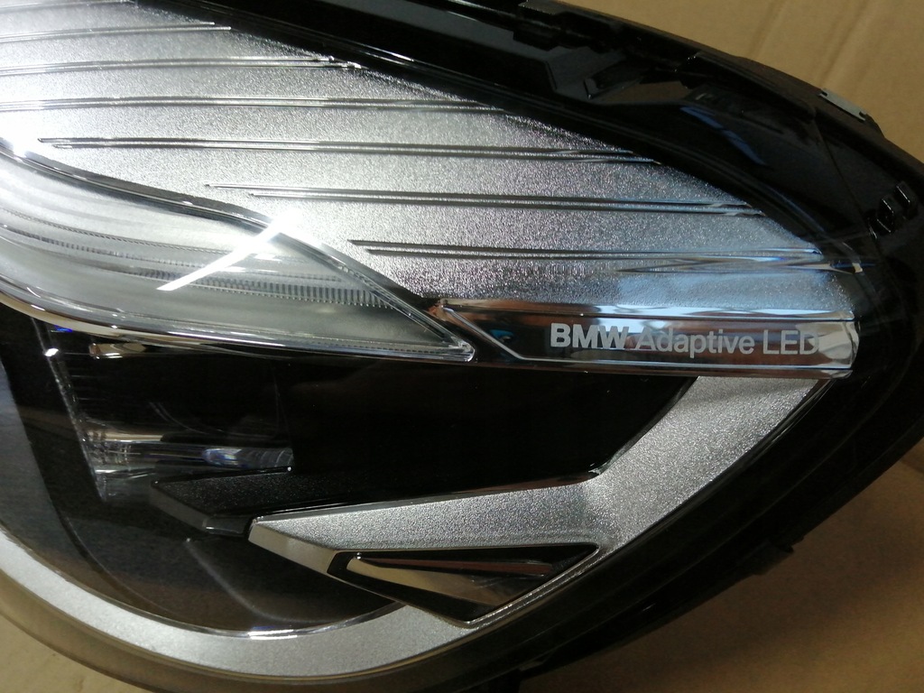 BMW 2 F45 ACTIVE TOURER LIFT LCI ADAPTIVE LED-LAMPE LAMPEN VORNE RECHTS LINKS Product image