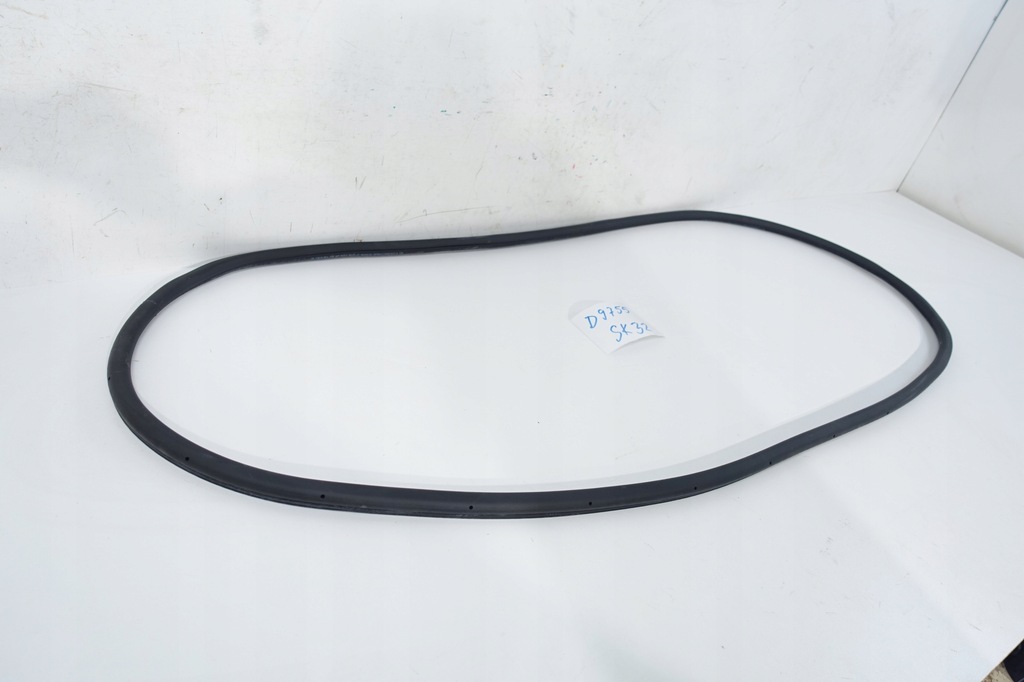 VOLKSWAGEN TOURAN UND TÜRDICHTUNG LINKS HINTEN 1T0867913L Product image