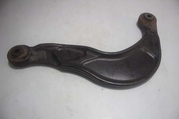 QUERLENKER HINTEN RECHTS VOLVO S80 II Product image