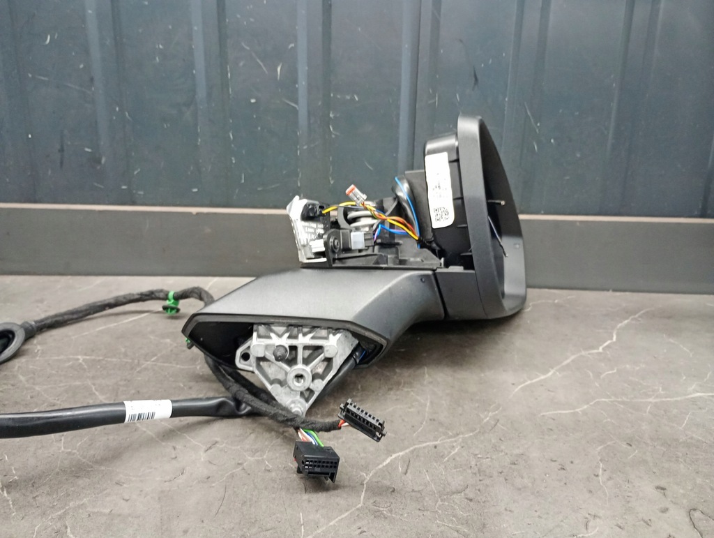 5LB857538a Mirror Right Skoda Enyaq 12+6Pin Kabel Product image