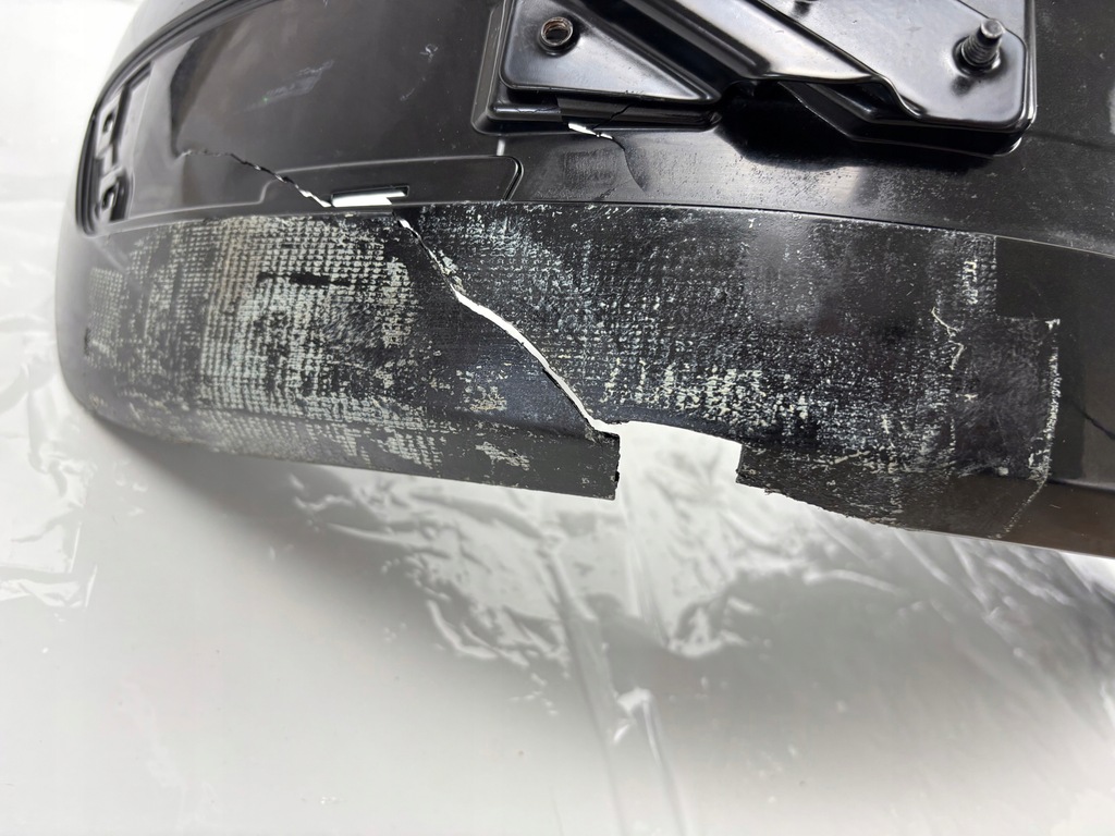 Vorderer Kotflügel links am Spyder F3 S 2015- Product image