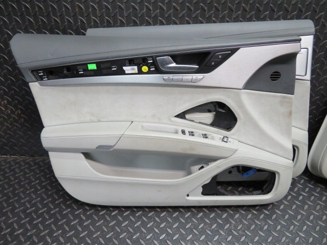 TÜRSEITENPOLSTER AUDI A8 D4 4H SET Product image