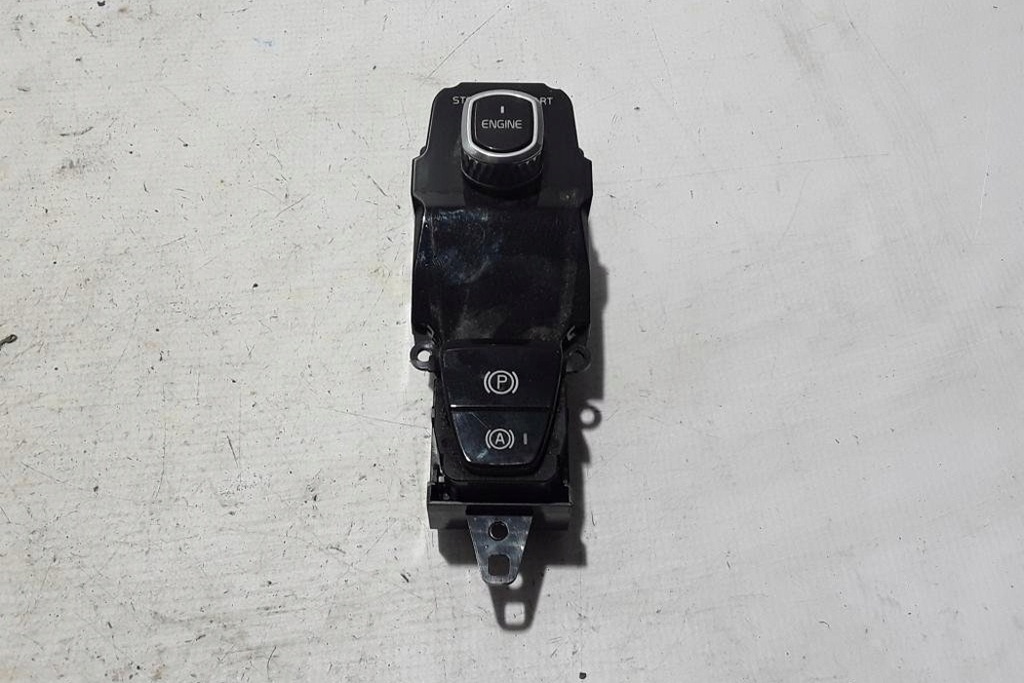 Start/Stop Volvo XC90 II 31443830 2.0L Diesel 173KW 2017 Taste Product image
