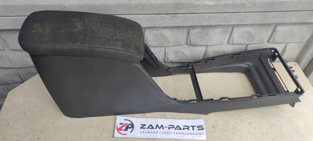 TUNNELARMLEHNE MEGANE II CABRIOLET 8200079091 Product image