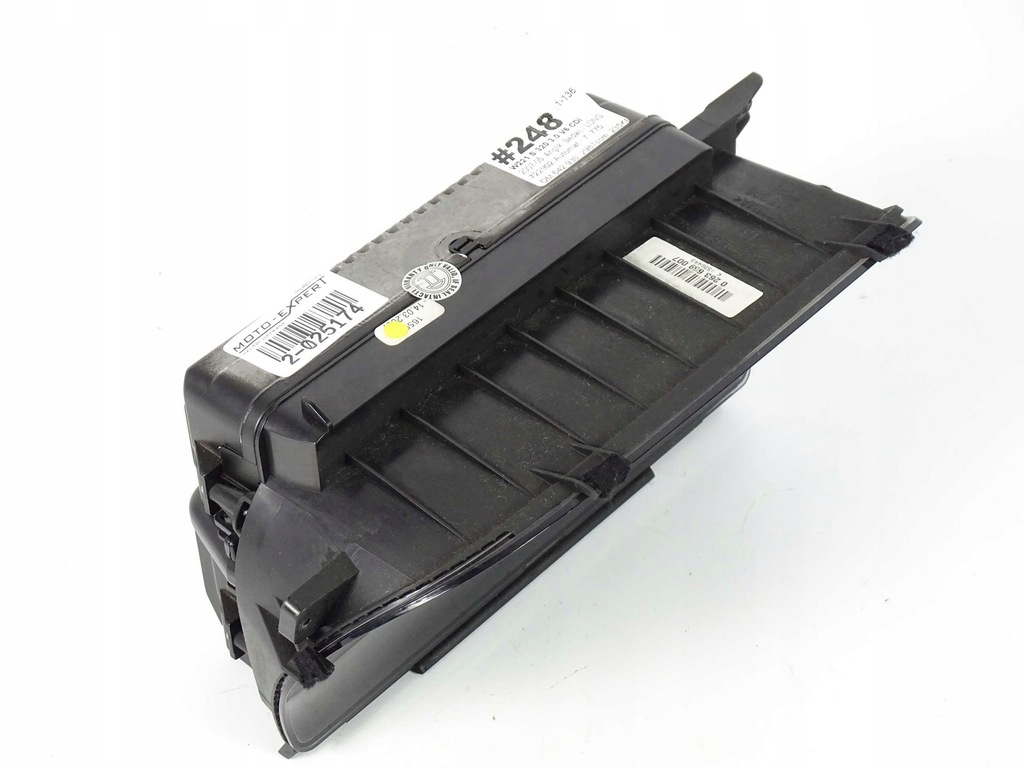 Mercedes S W221 MONITORBILDSCHIRM LCD-DISPLAY UK Product image