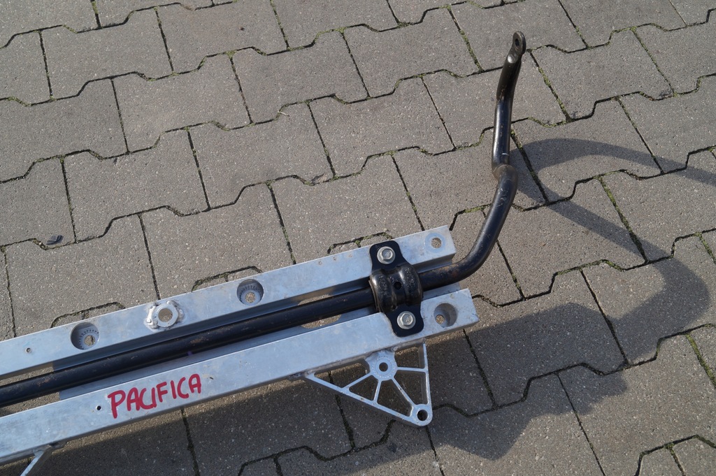 VORDERER STABILISATORSTRAHL CHRYSLER PACIFICA 16-21 Product image