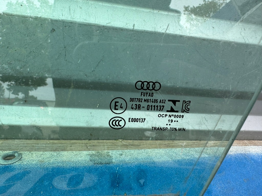 AUDI A6 C8 TÜRFENSTER VORNE LINKS 4K0845201 2019R Product image