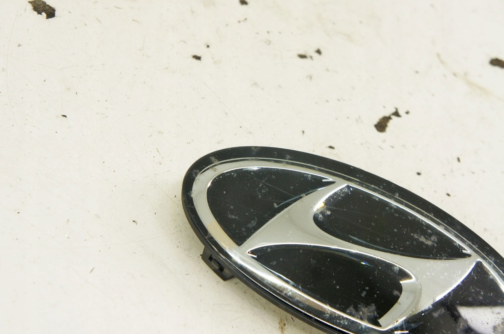 RU110 Hyundai I20 III ^ Logo-Emblem Motorhaube vorne 86383Q0000 Product image