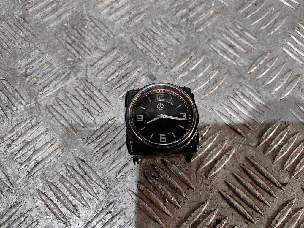 MERCEDES W222 222 S-Klasse UHR A2059053901 Product image