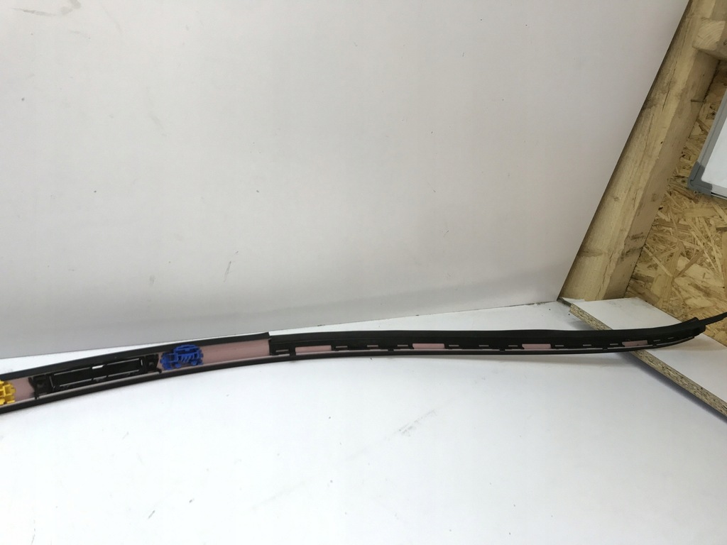 DACHLEISTE LINKS MERCEDES GLC COUPE FL 19- A2536901700 Product image