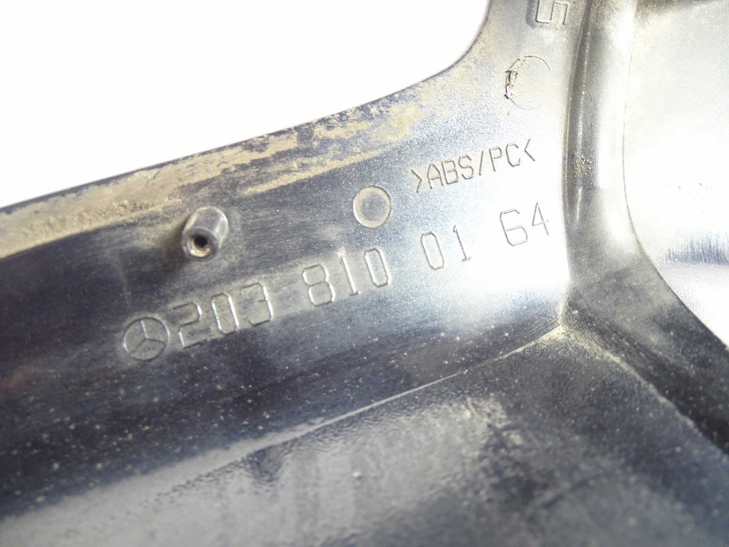 Mercedes C-Klasse W203 SPIEGELGEHÄUSE, LINKS VORNE Product image