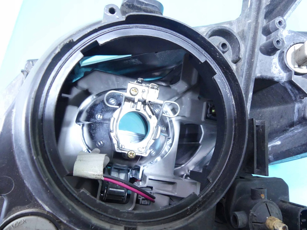 RECHTER BIXENON-SCHEINWERFER HONDA FR-V 05-07 EUROPA Product image
