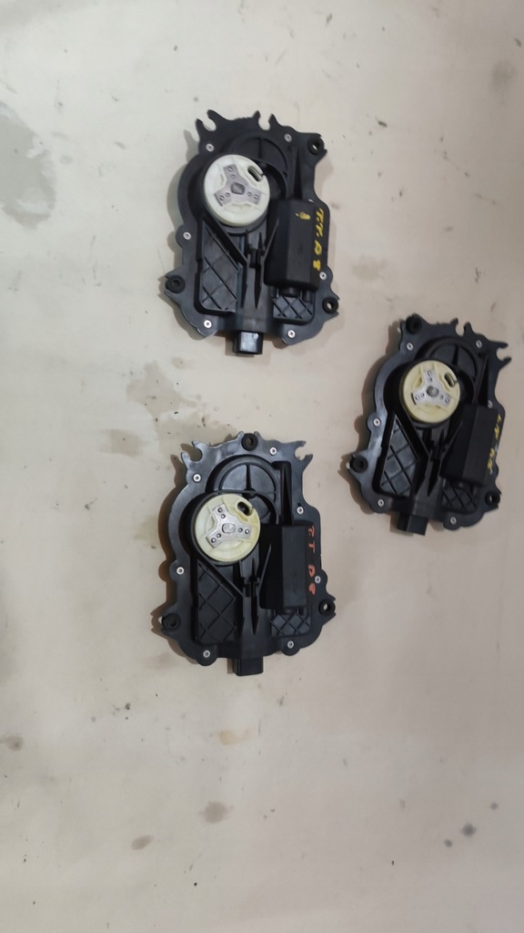 TÜRZUG 4E0837059 AUDI A8 D3 HINTEN RECHTS Product image