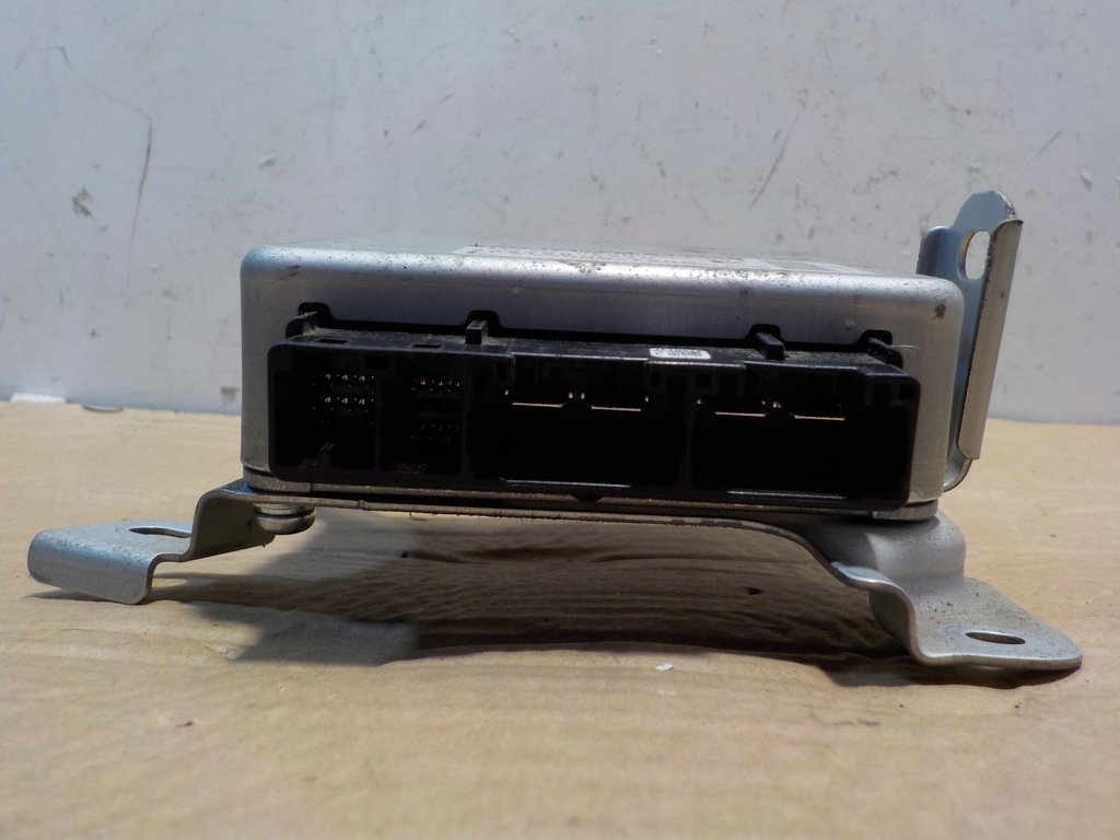 TOYOTA YARIS III 2013R D4D SERVOLENKUNGSMODUL 89650-0D293 Product image