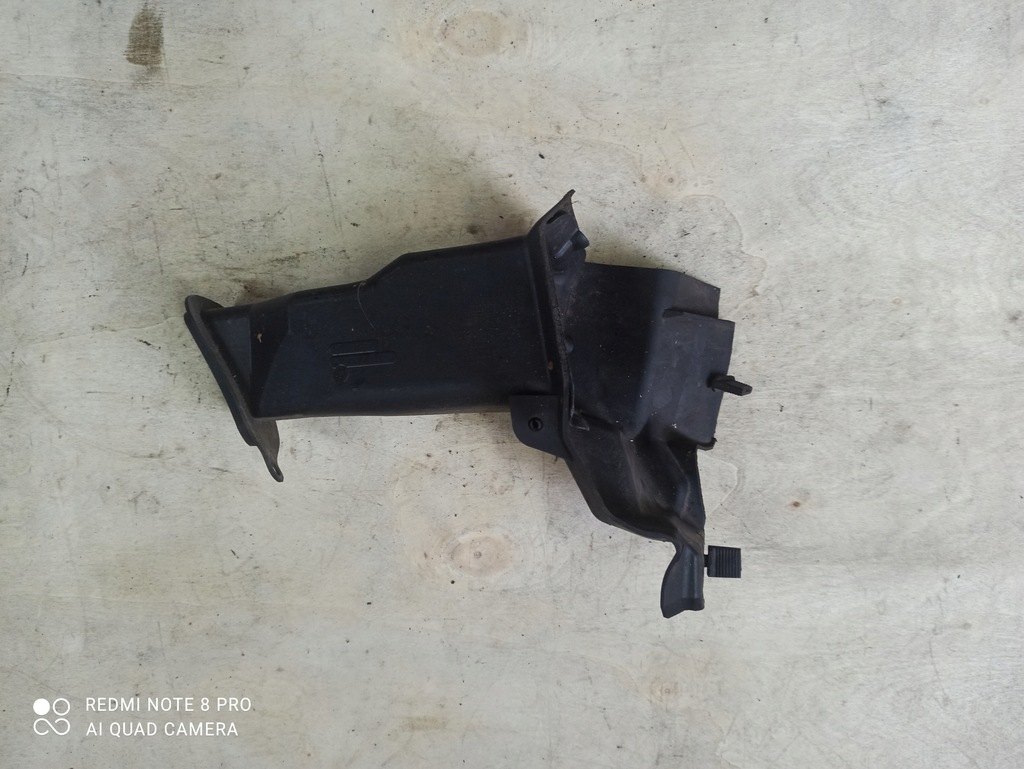 Windschutzscheiben-Wasserablauf links rechts Paar BMW 1 E87 E81 6925977 6925978 Product image