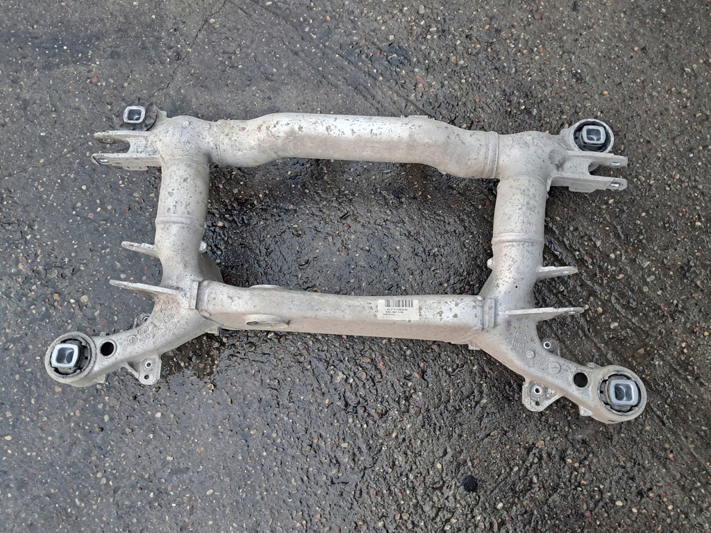 Balken-Drehgestell-Hinterradaufhängung 6 770 828 BMW E60 E61 520d 530d 520i 530i Product image