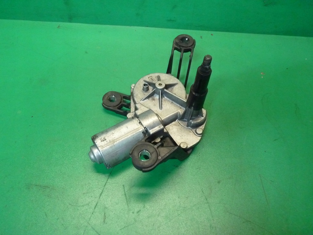 Heckwischermotor Opel Astra H III 04-13105981 Product image