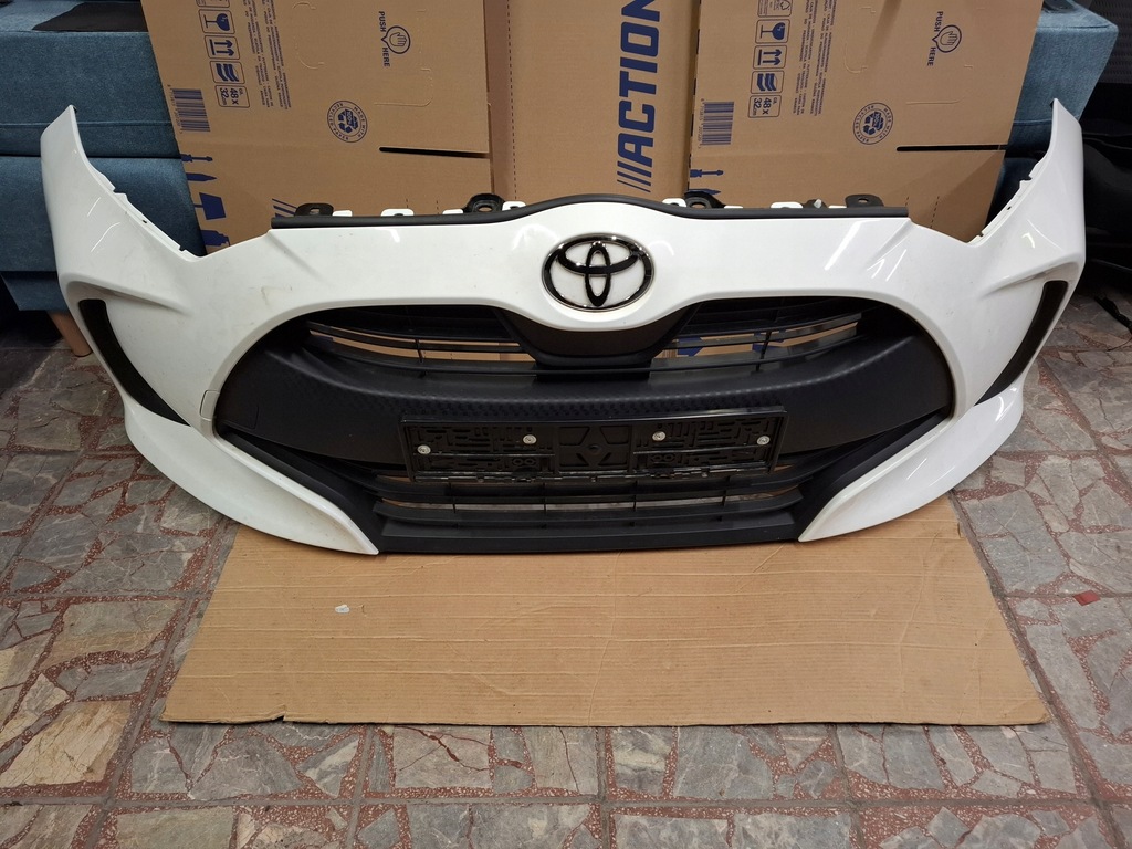 Vordere Stoßstange vorne Toyota Yaris IV 20-25 R Warschau - Koło - Posen Product image