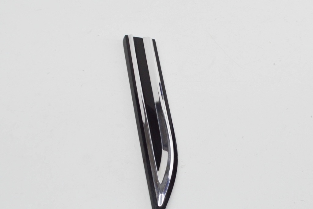 VOLKSWAGEN ARTEON 3H7 Kotflügel vorne links Herstellerplakette 3G8853689 2.0 Product image