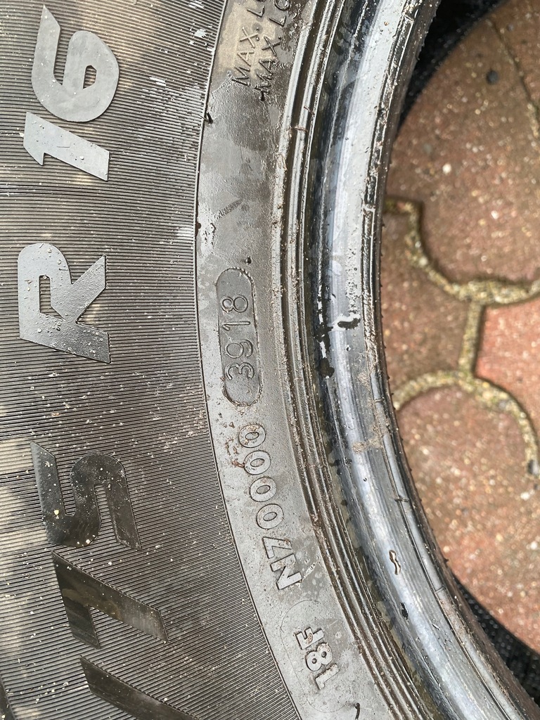 2 Stück VREDESTEIN Comtrac 2 Winter 205/75/16 C 110/108R 8 mm Product image