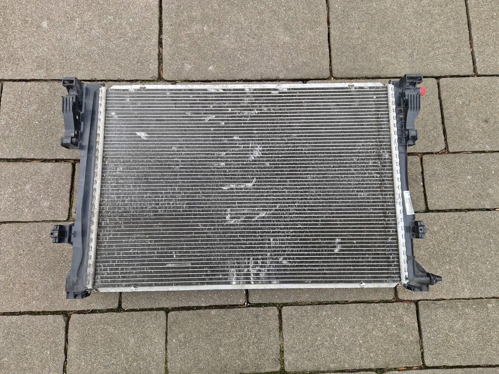 W176 W246 CLA W177 X177 GLA X156 Wasserkühler A2465001303 Product image