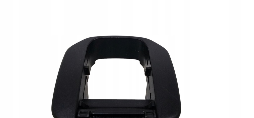 BMW E81 E87 E90 E91 STECKER, ISOFIX-ABDECKUNG, SCHWARZ Product image