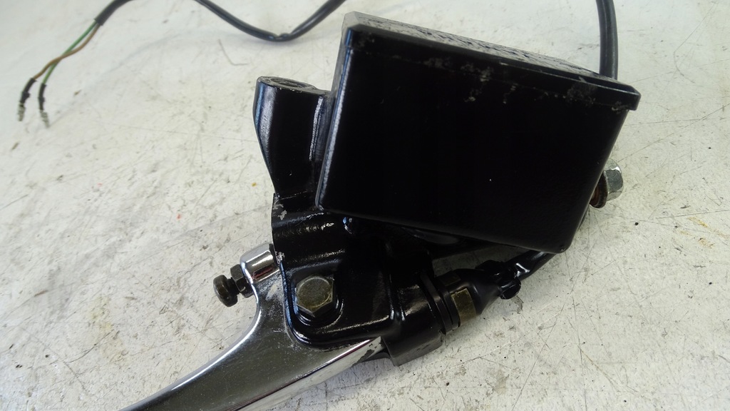 Yamaha Virago XV 700 750 1000 1100 Hauptbremszylinder Product image