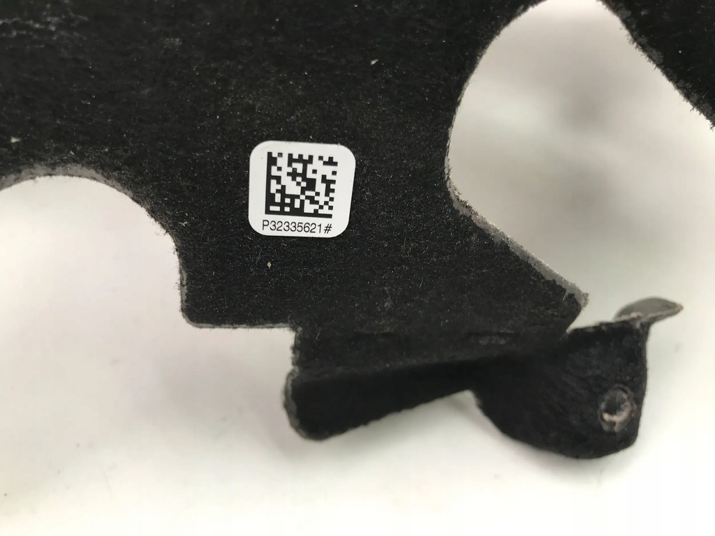 VOLVO XC 40 XC40 2023 2.0 HYBRID-GEHÄUSE-ÖLWANNENABDECKUNG 32335621 Product image