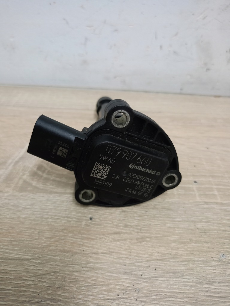 ÖLSTANDSENSOR AUDI VW 3.0 TDI DEW 079907660A A2C80196200 Product image